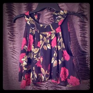 Never been worn crop top